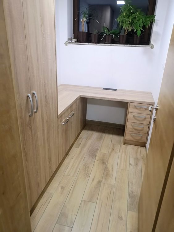 Pisarne 9
